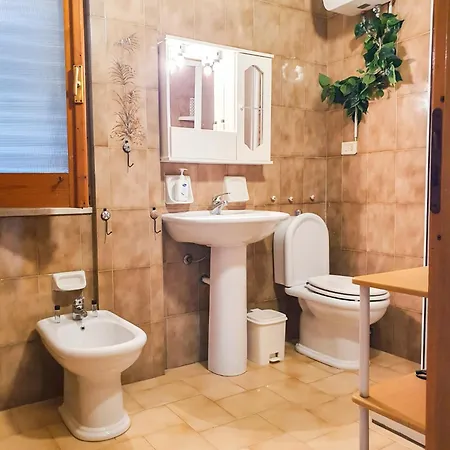 Apartment La Terrazza - 150m Dal Mare - Ampia Terrazza Privata+area Relax *