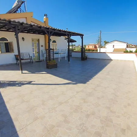 La Terrazza - 150m Dal Mare - Ampia Terrazza Privata+area Relax